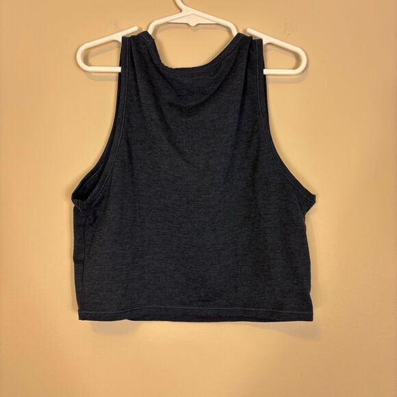 Girlfriend Collective Blue and Black Patterned Cropped Tank Top Size Small - Picture 2 of 3